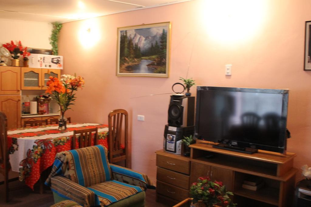 Hostal Cali Путре Экстерьер фото